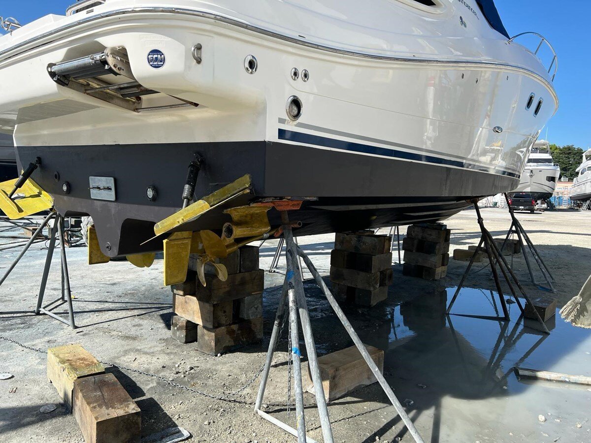 2007-sea-ray-31-b93ced