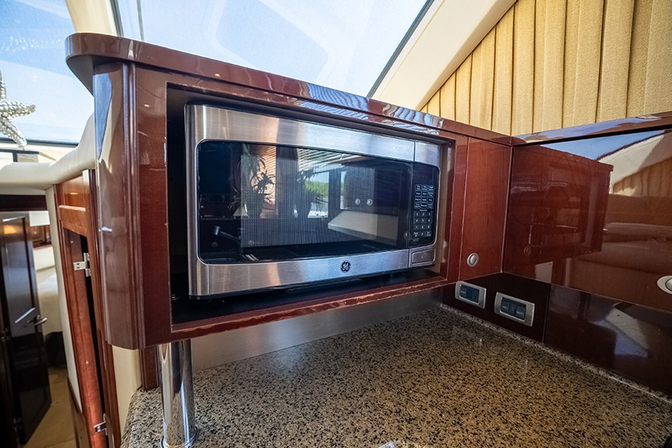 2007-sea-ray-52-1-26dea6