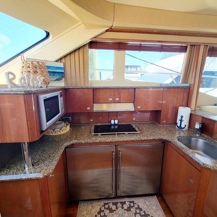 2007-sea-ray-52-3-7e2712