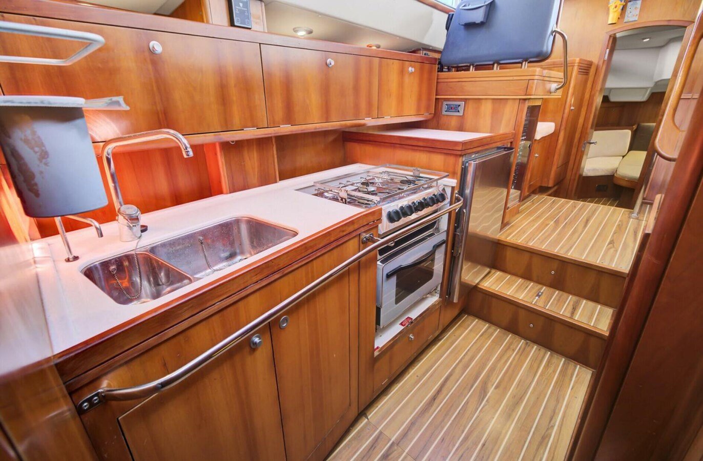 2007-southerly-42-2-54ee08