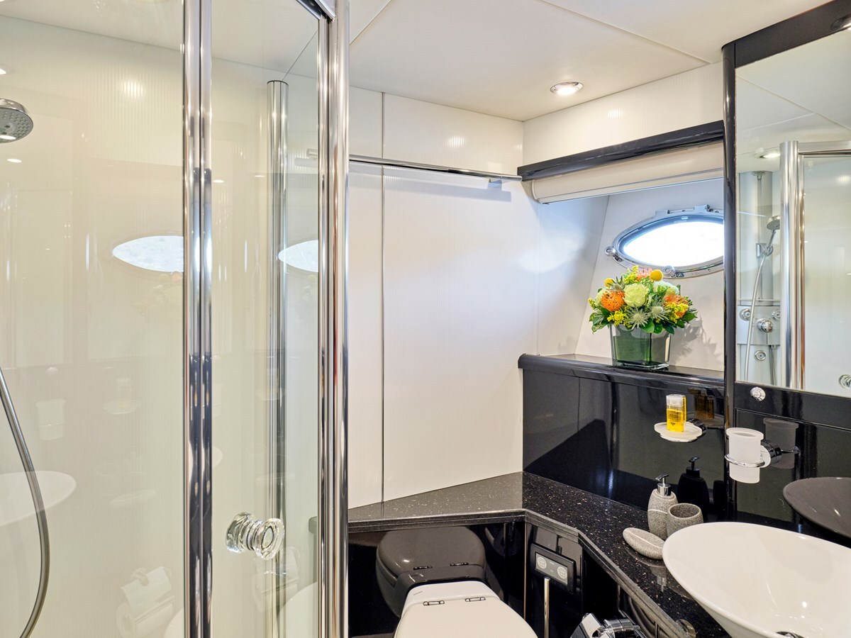 2007 SUNSEEKER 75' 11