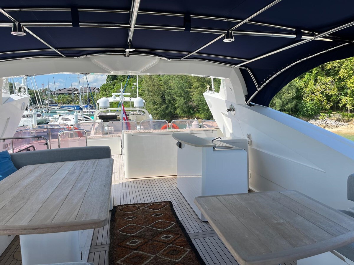 2007-sunseeker-91-11-ba4893