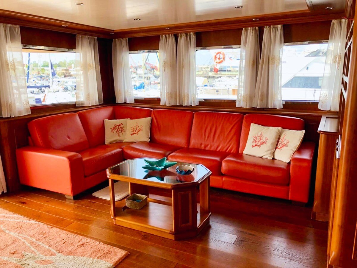 2007-terranova-yachts-85-8-d90084