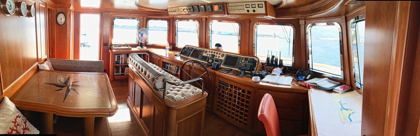 2007-terranova-yachts-85-8-d90084