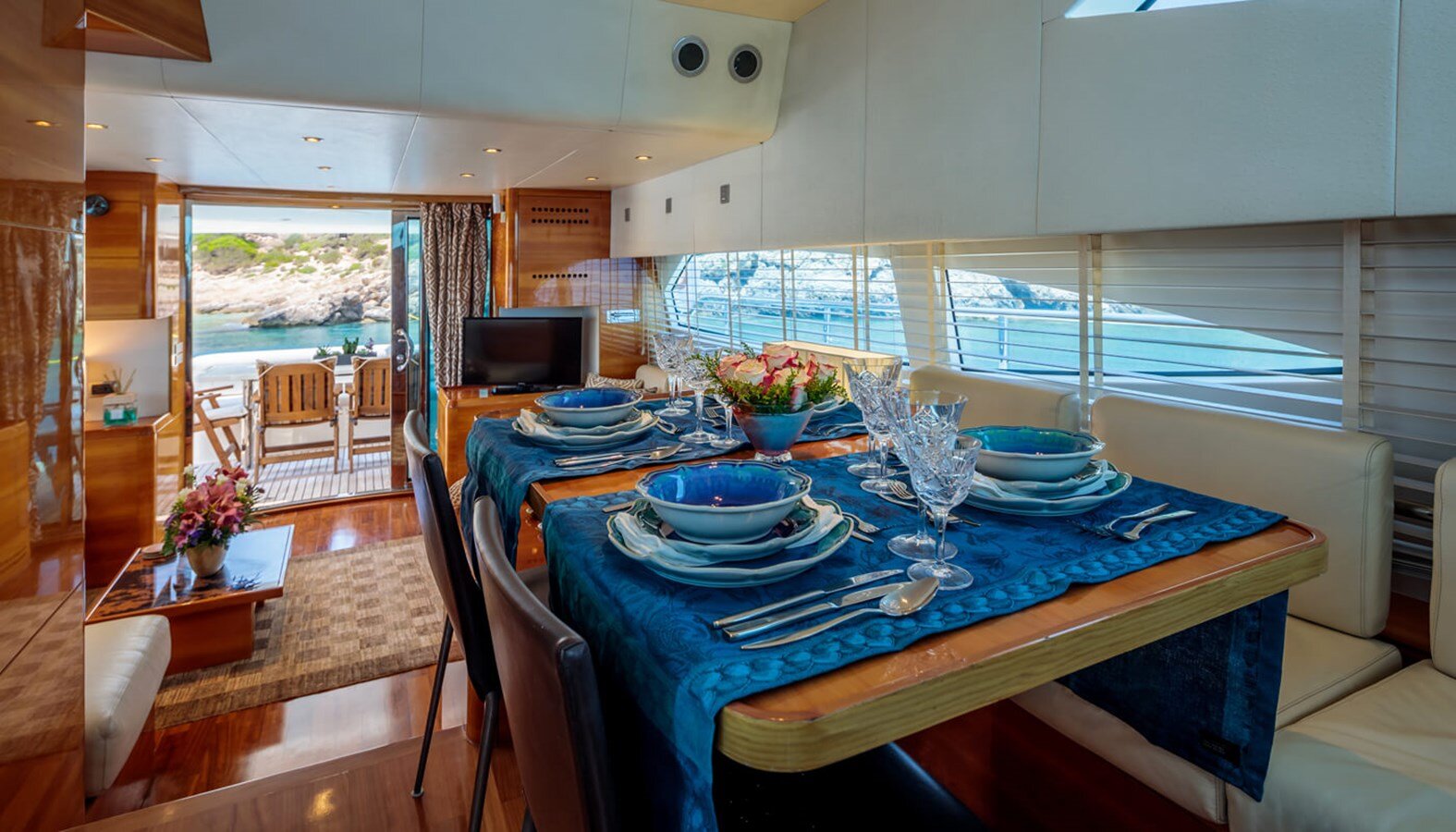 2008 AICON YACHTS 67' 4