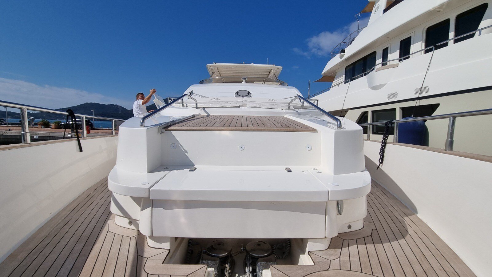 2008-aicon-yachts-87-a766e1