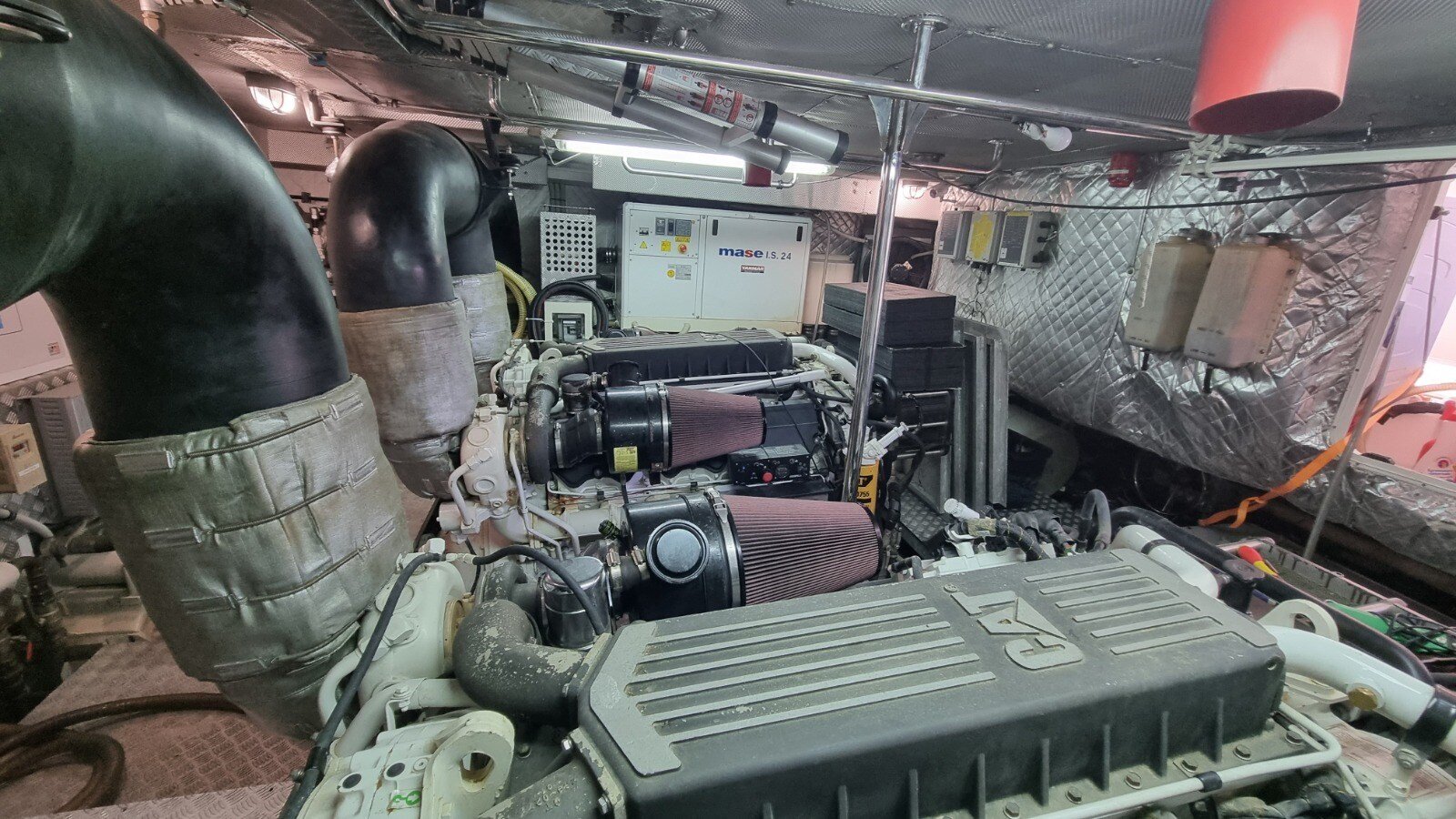 2008-aicon-yachts-87-a766e1