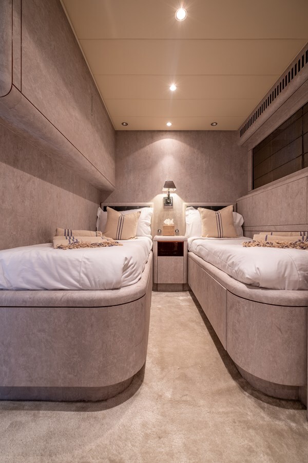 2008 ARNO LEOPARD 101' 9