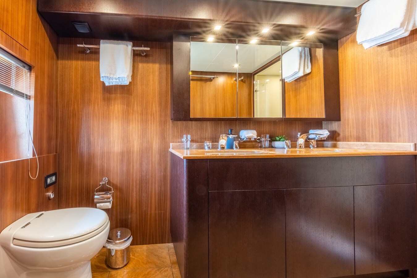 2008 ARNO LEOPARD 88' 7