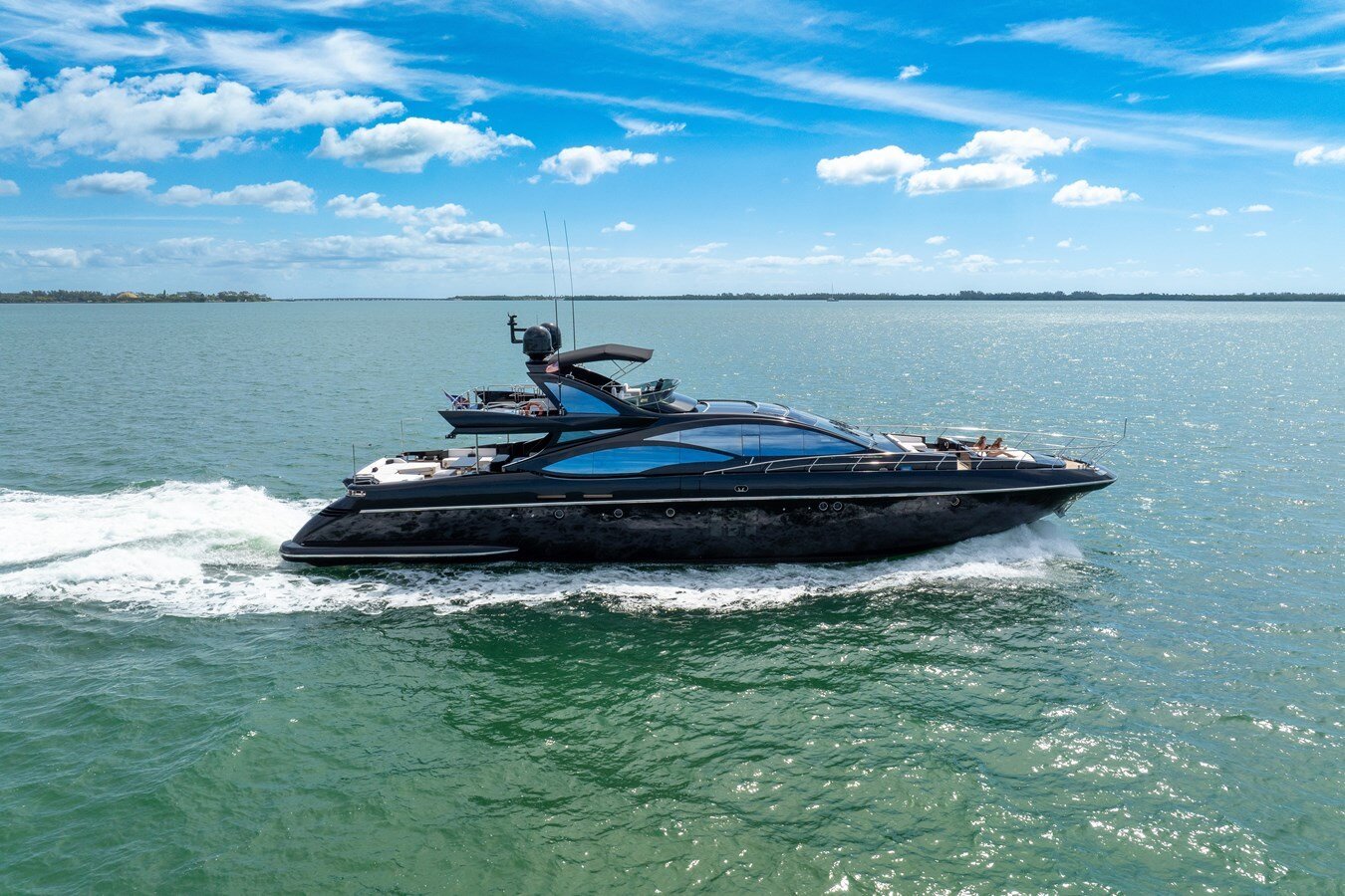 2008-azimut-yachts-103-63e0e6