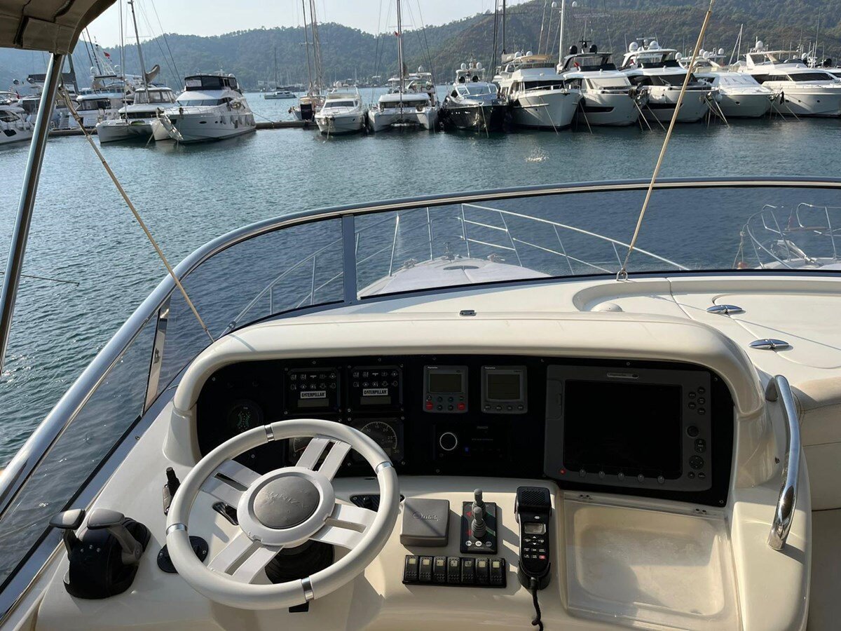 2008-azimut-yachts-55-6-33a937