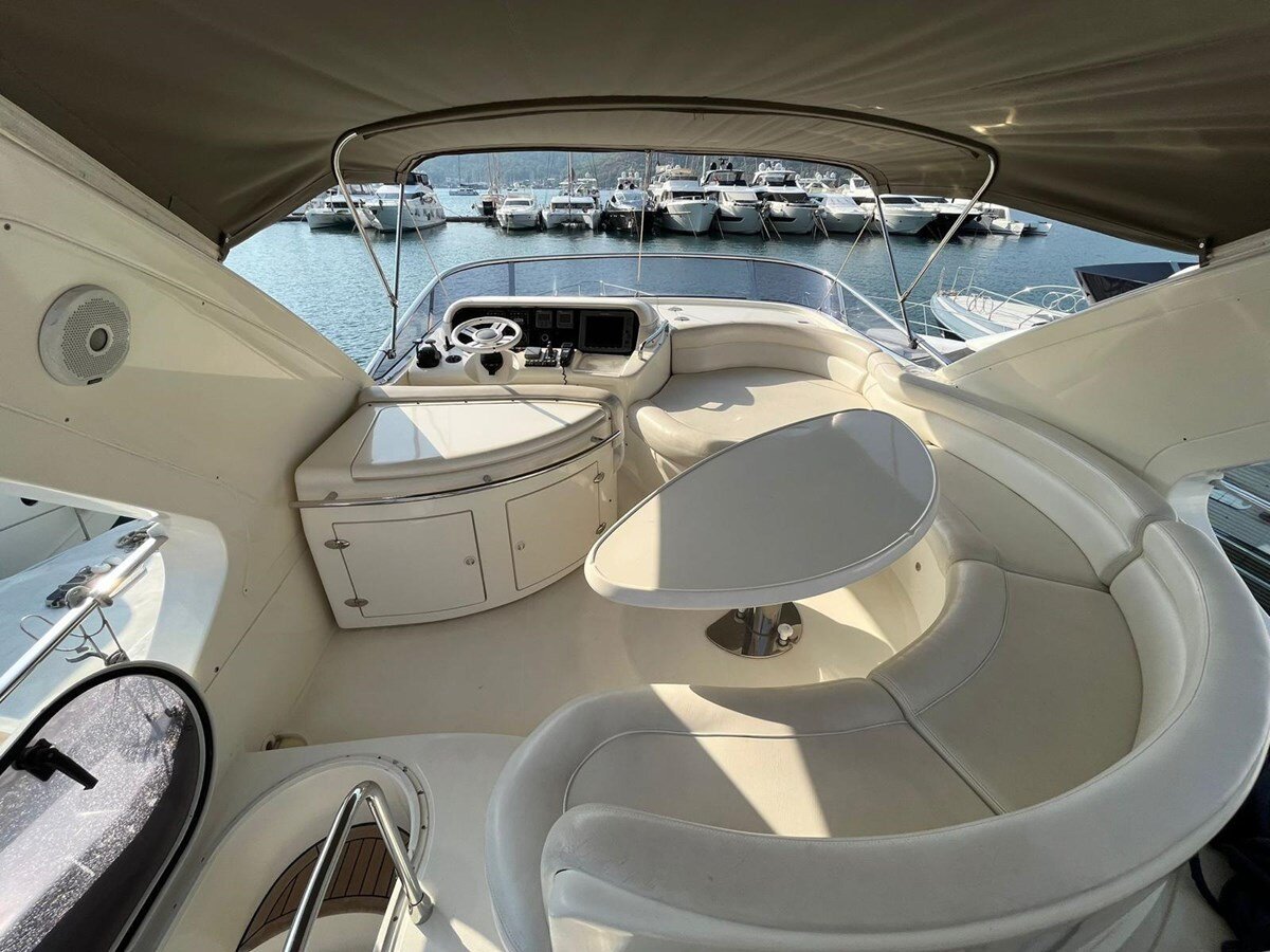 2008-azimut-yachts-55-6-33a937