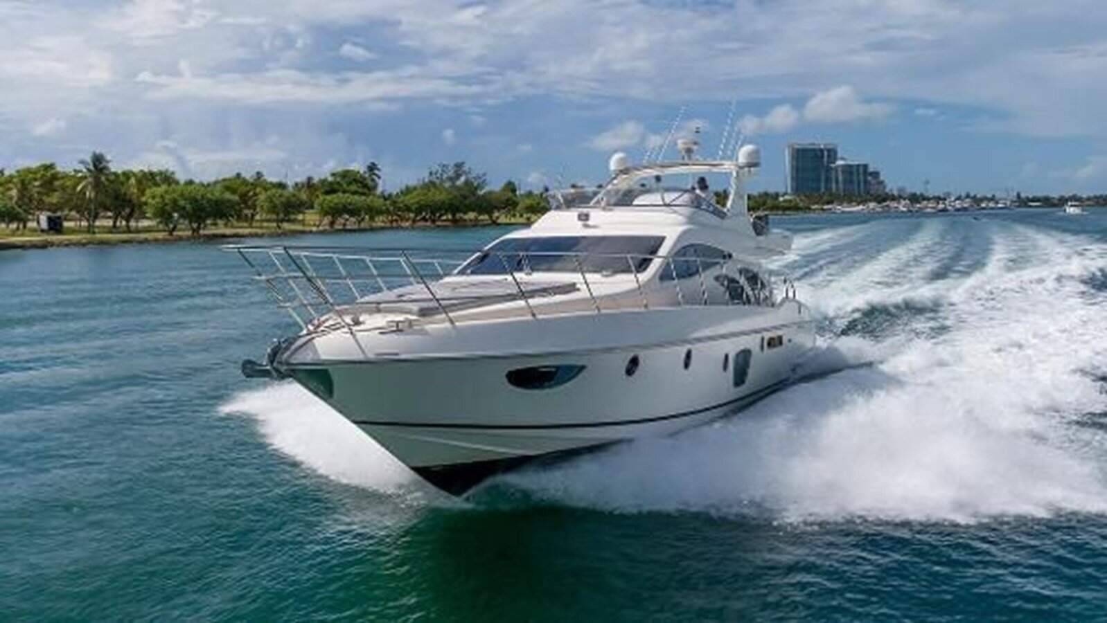 2008-azimut-yachts-65-1-0e19d9