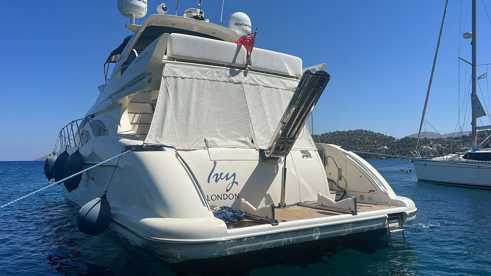 2008-azimut-yachts-65-2-0e3727