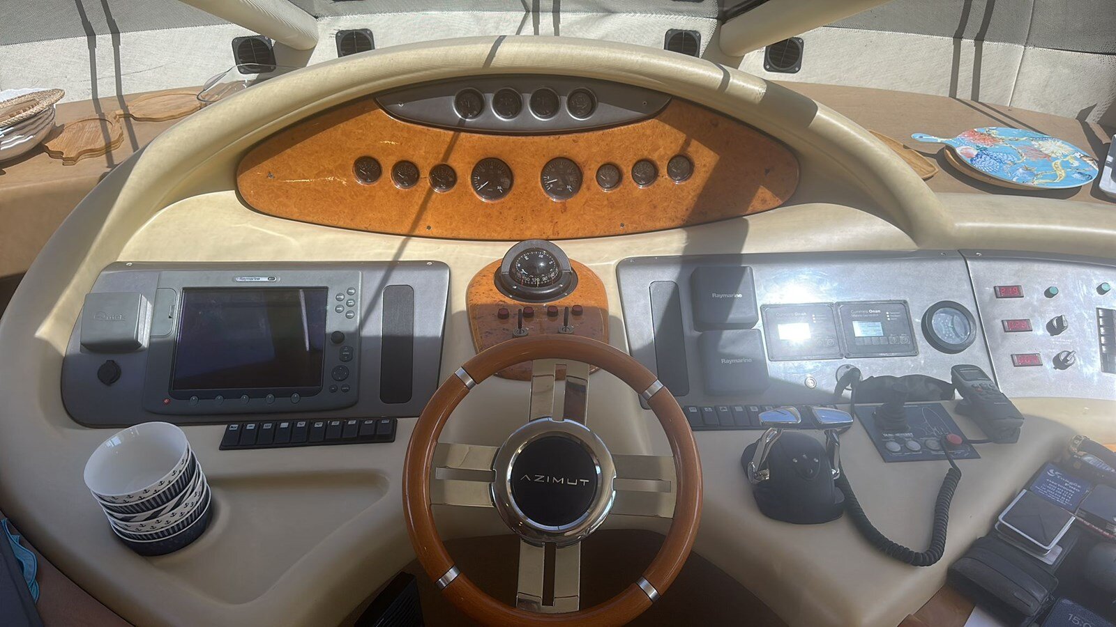 2008-azimut-yachts-65-2-0e3727