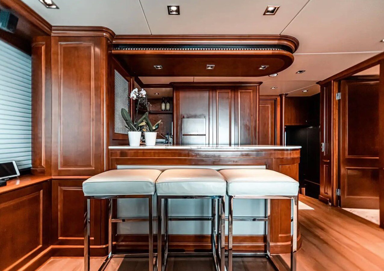 2008 BENETTI 120' 1