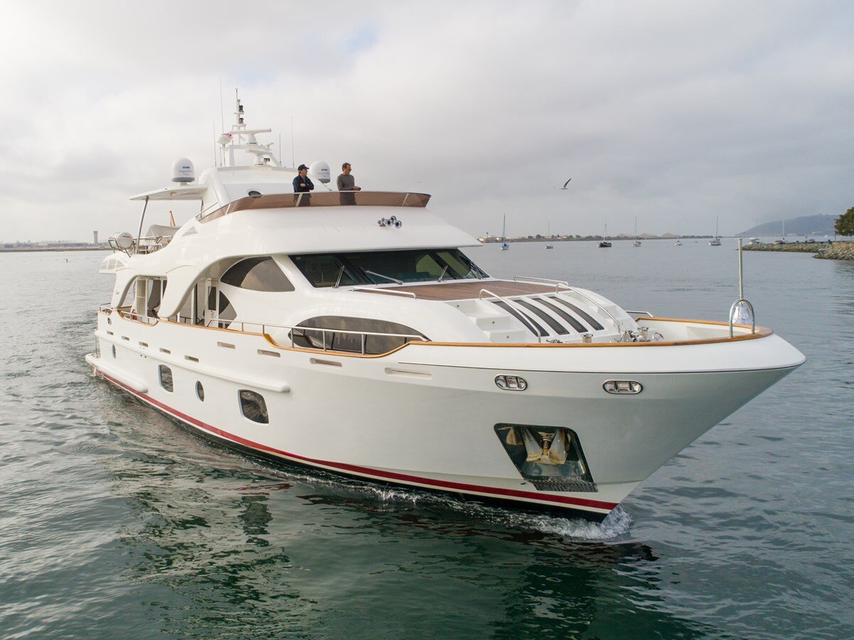 2008-benetti-85-ba1269