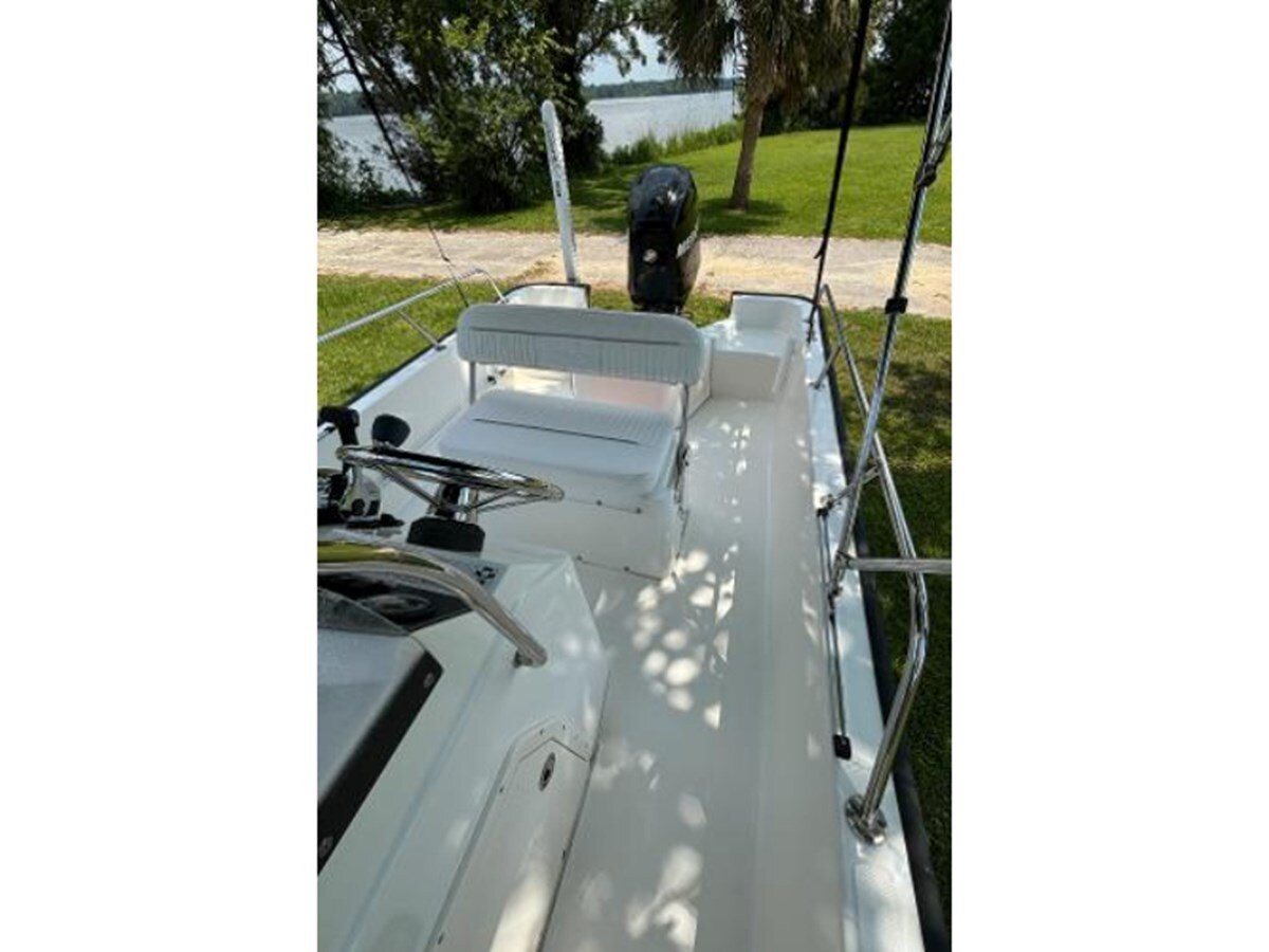 2008-boston-whaler-17-15c9ea