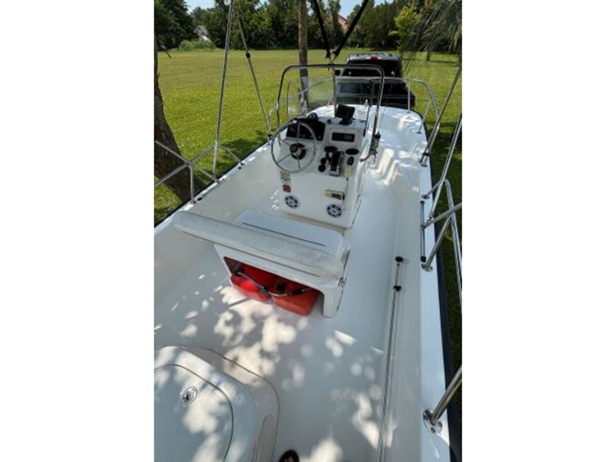 2008-boston-whaler-17-15c9ea