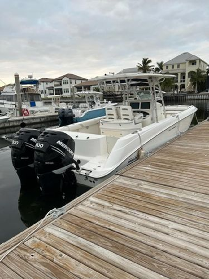 2008-boston-whaler-32-2-7cf12c