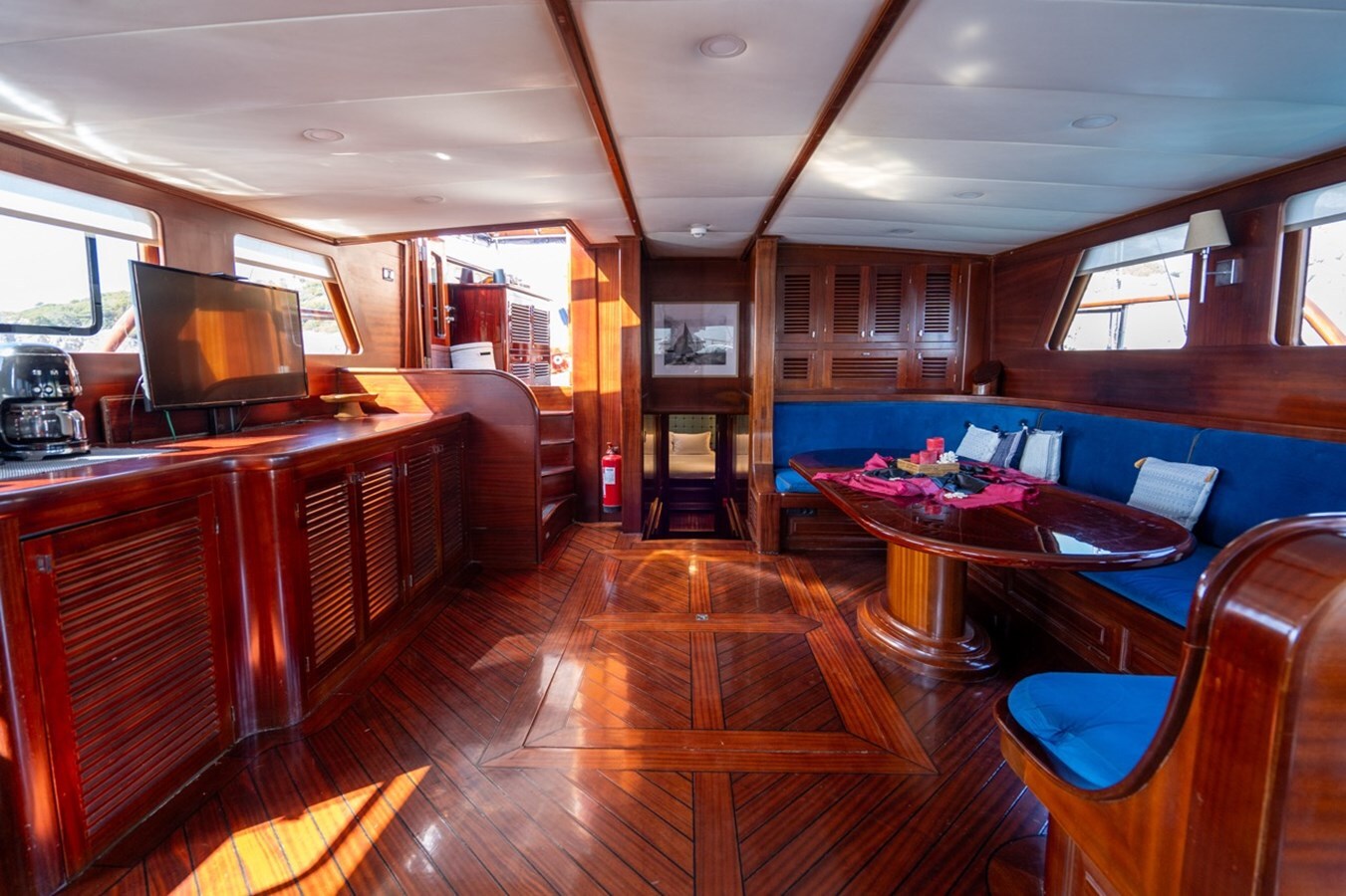 2008 CUSTOM BUILT 88' 7