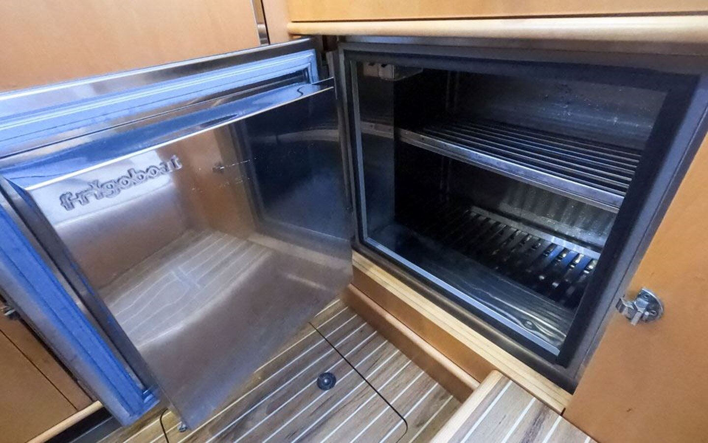 2008-discovery-55-9-9112f4