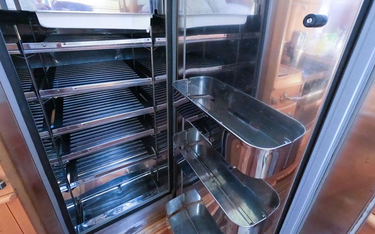 2008-discovery-55-9-9112f4