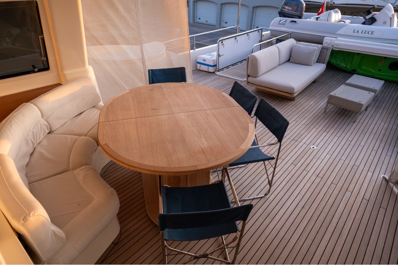 2008-ferretti-custom-line-86-f62b46