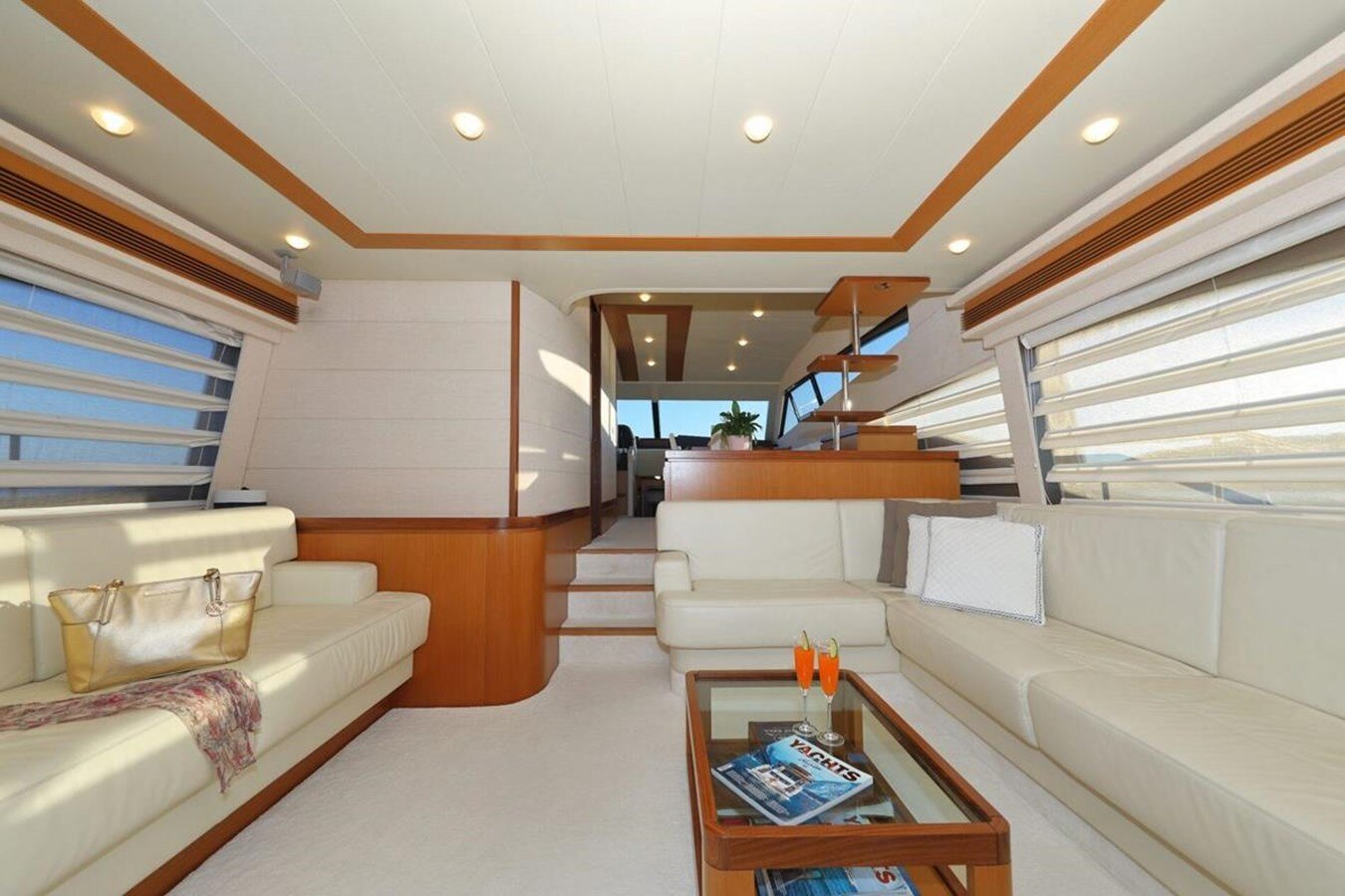 2008-ferretti-yachts-69-7-b84630