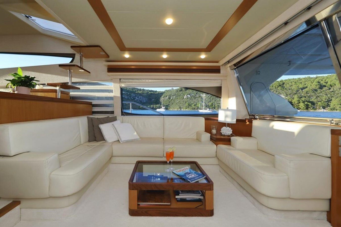 2008-ferretti-yachts-69-7-b84630