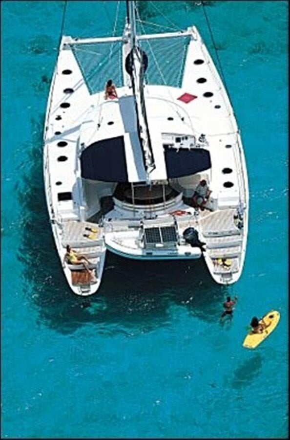 2008-fountaine-pajot-60-b526b5