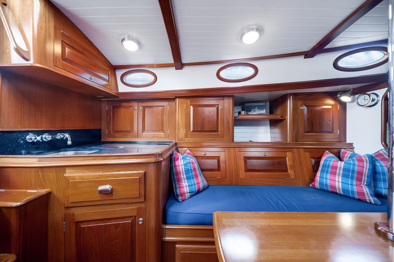 2008-friendship-yachts-40-d547c6