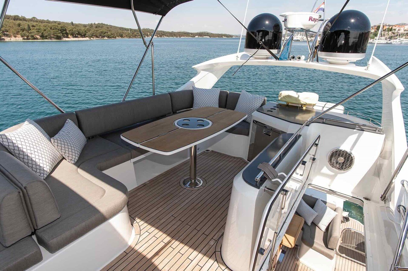 2008 GALEON 65' 6