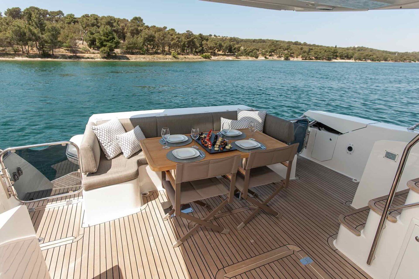 2008 GALEON 65' 6