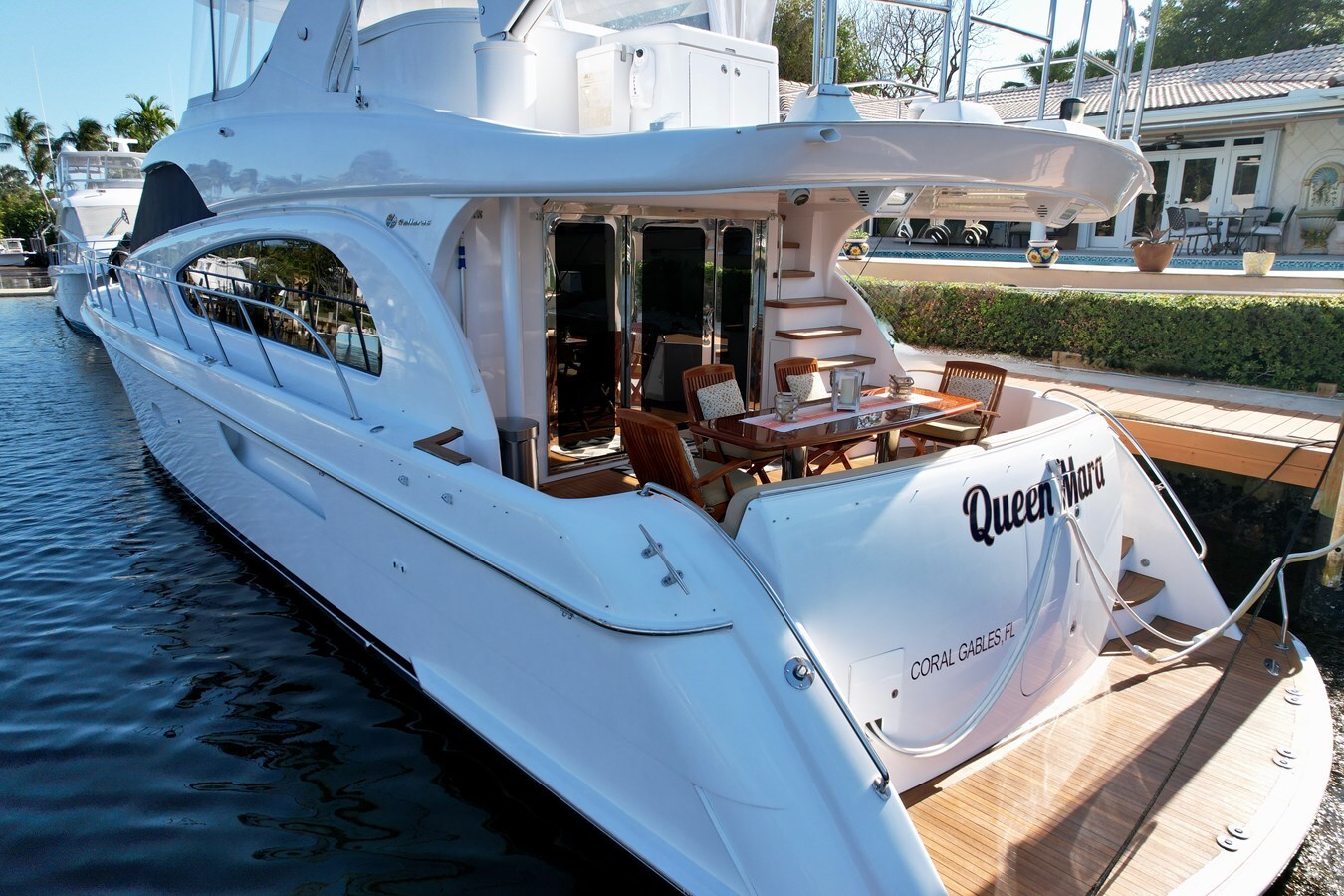 2008-hatteras-64-10-abdddf