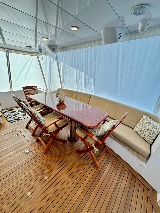 2008-hatteras-64-10-abdddf