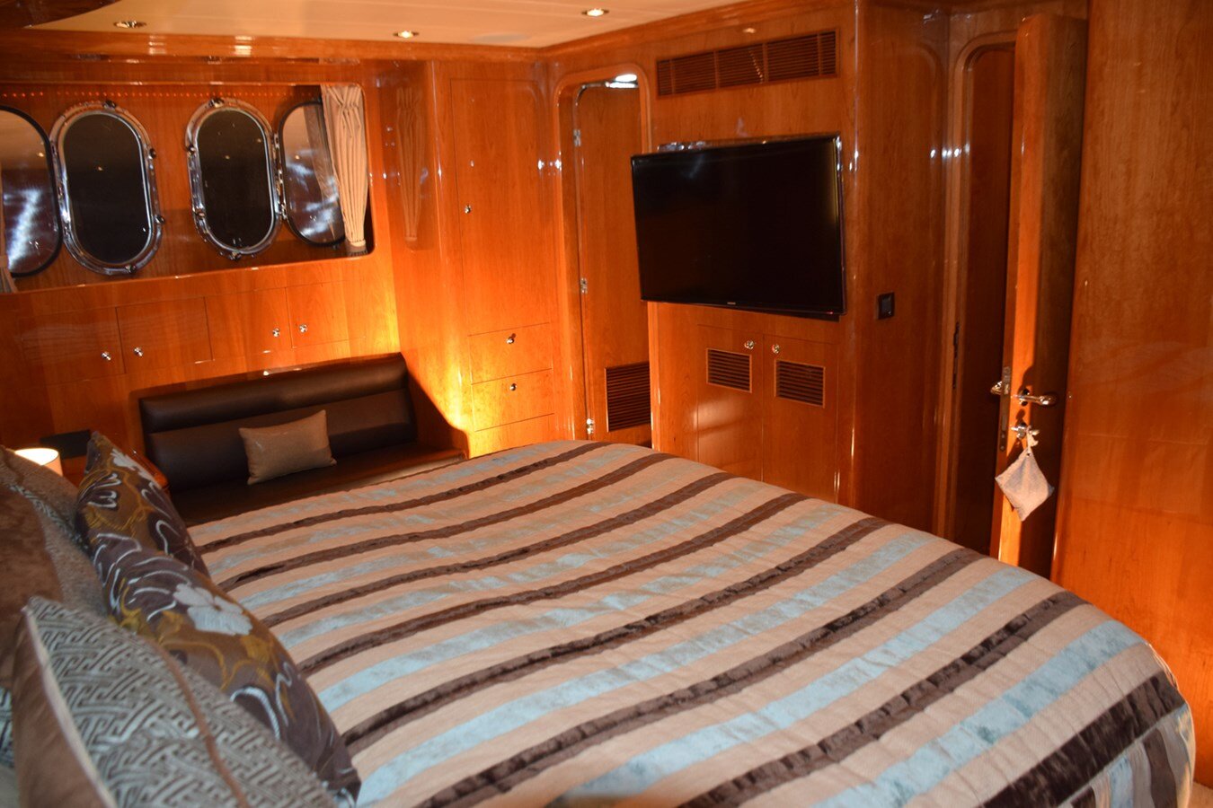 2008-horizon-77-111d23