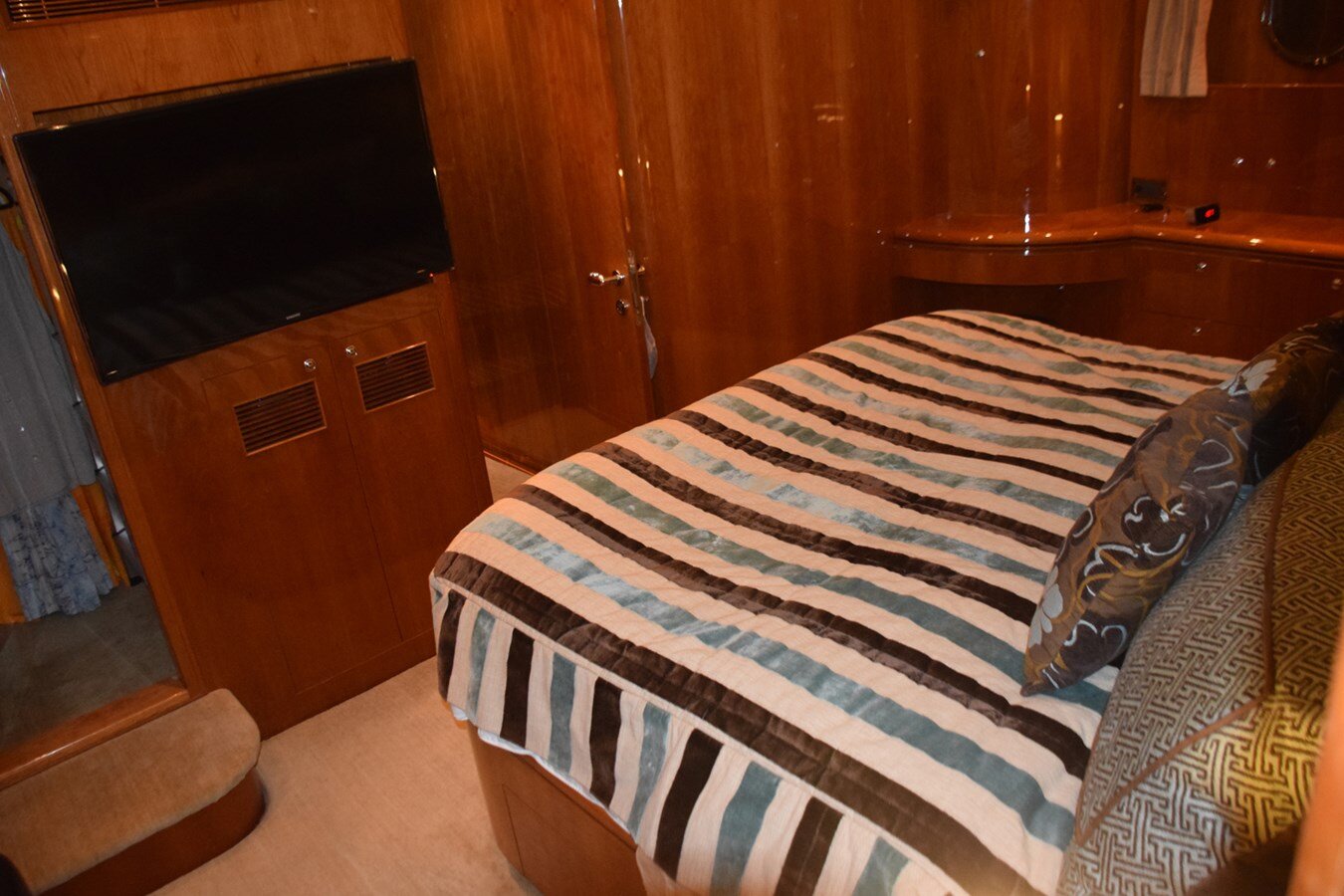 2008-horizon-77-111d23