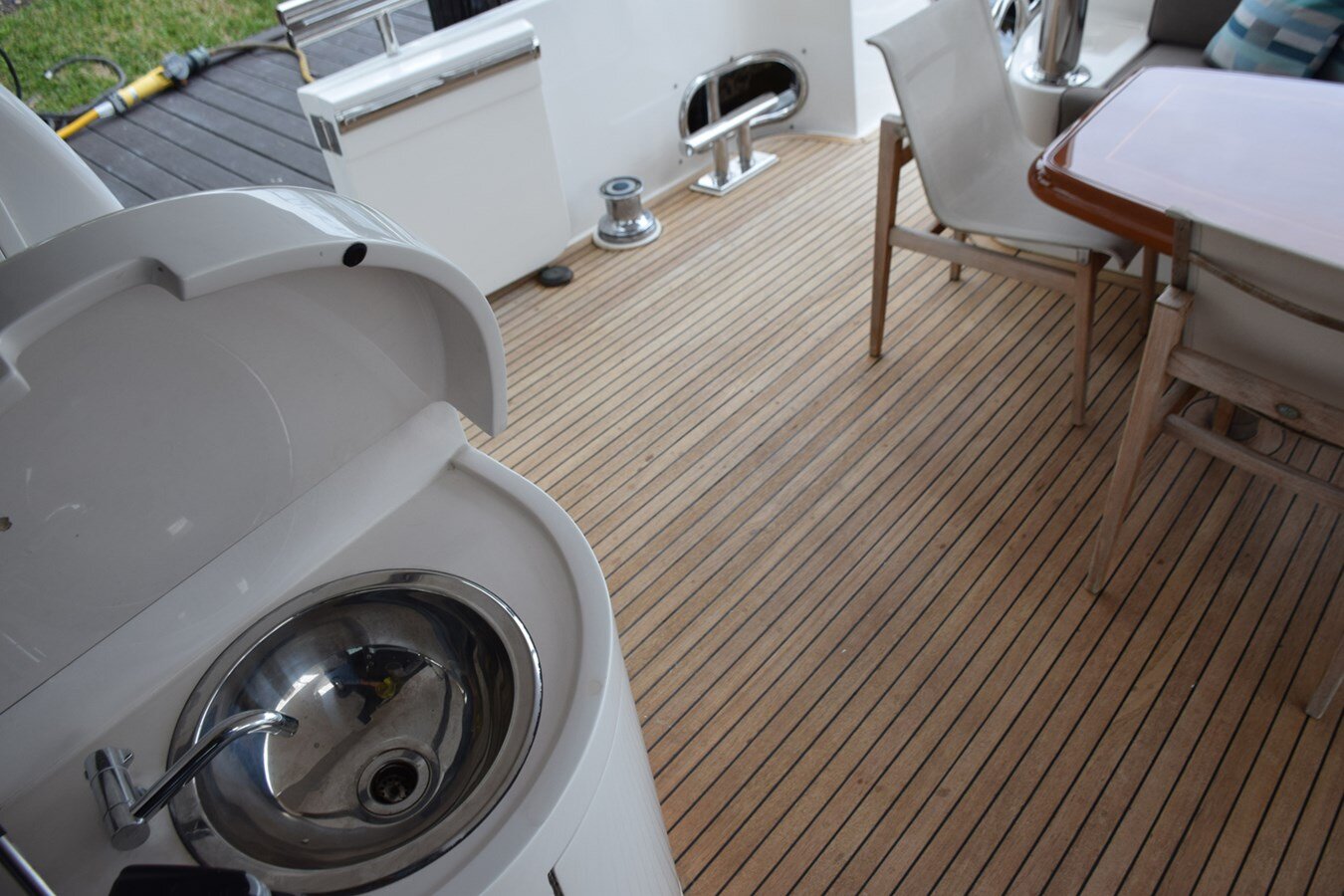 2008-horizon-77-111d23