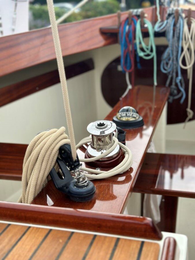 2008-latitude-46-23-2ee156