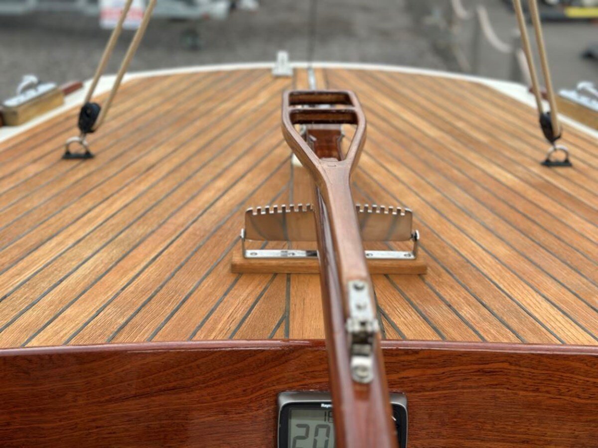 2008-latitude-46-23-2ee156