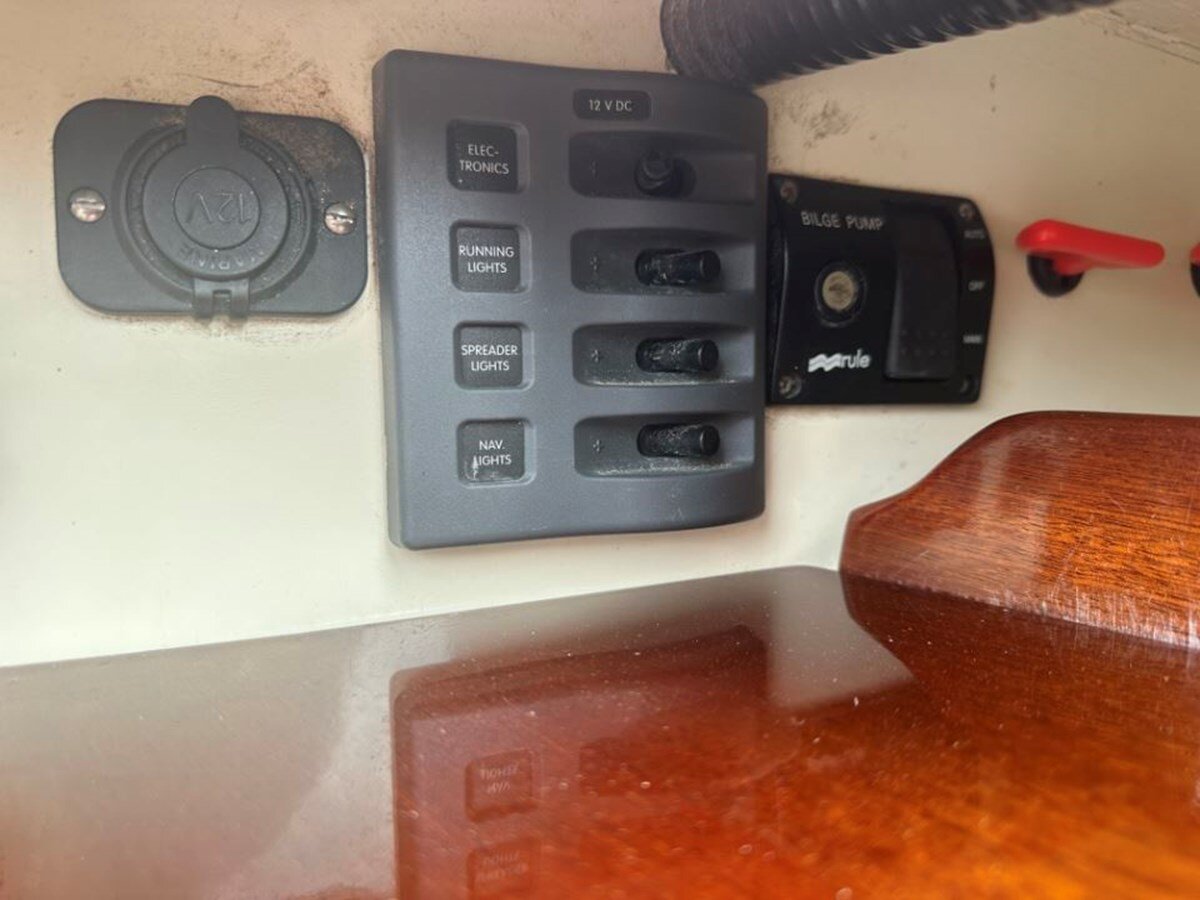 2008-latitude-46-23-2ee156