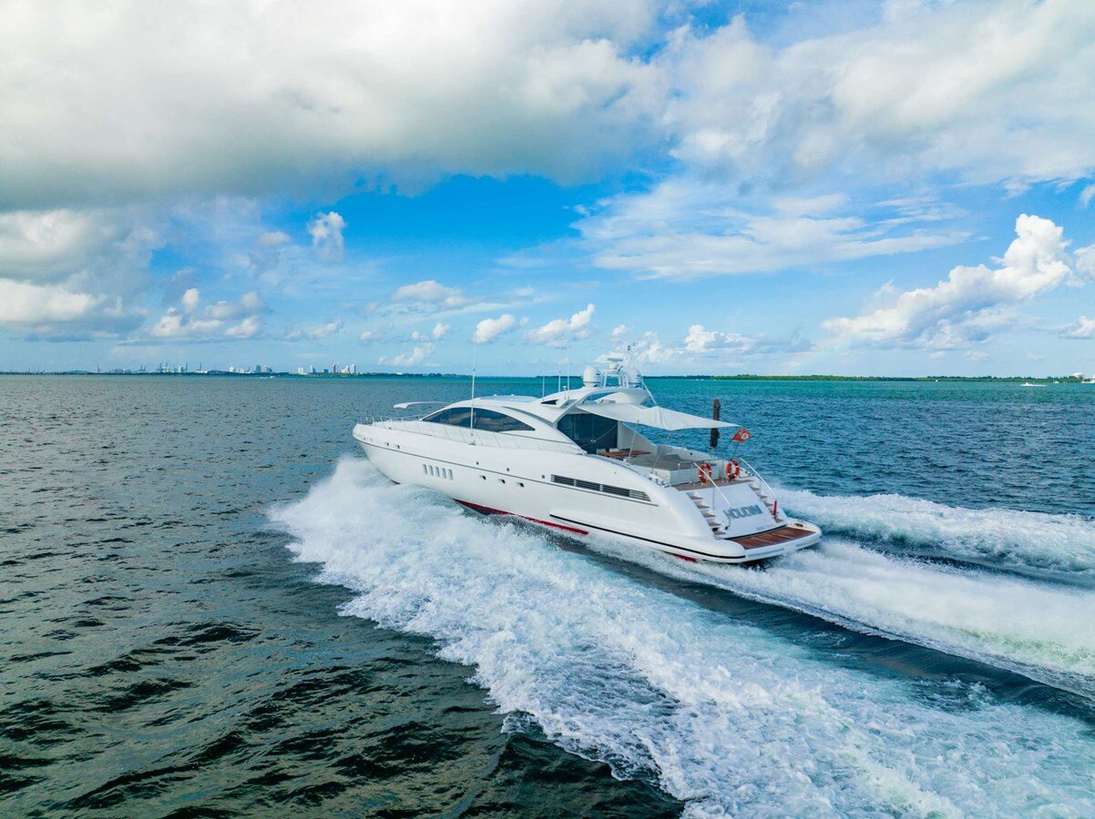 2008 MANGUSTA 92'