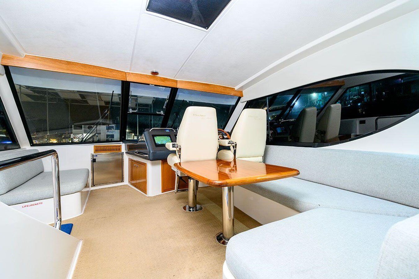 2008-maritimo-51-6-a6d1aa