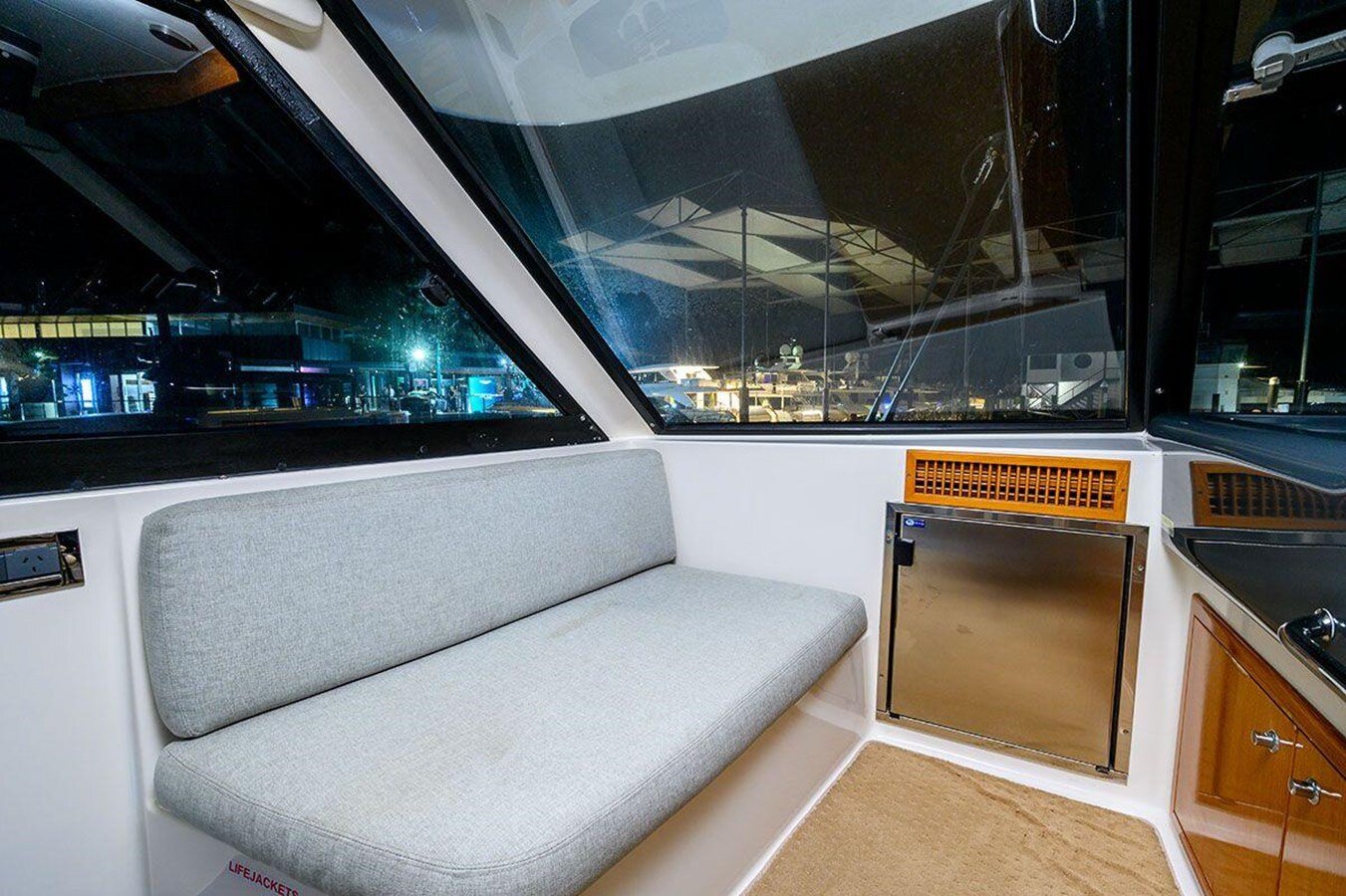 2008-maritimo-51-6-a6d1aa