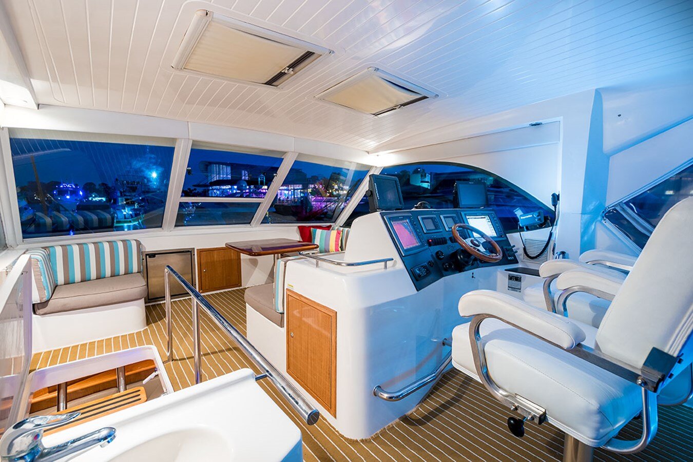 2008-maritimo-54-2-3df0a9