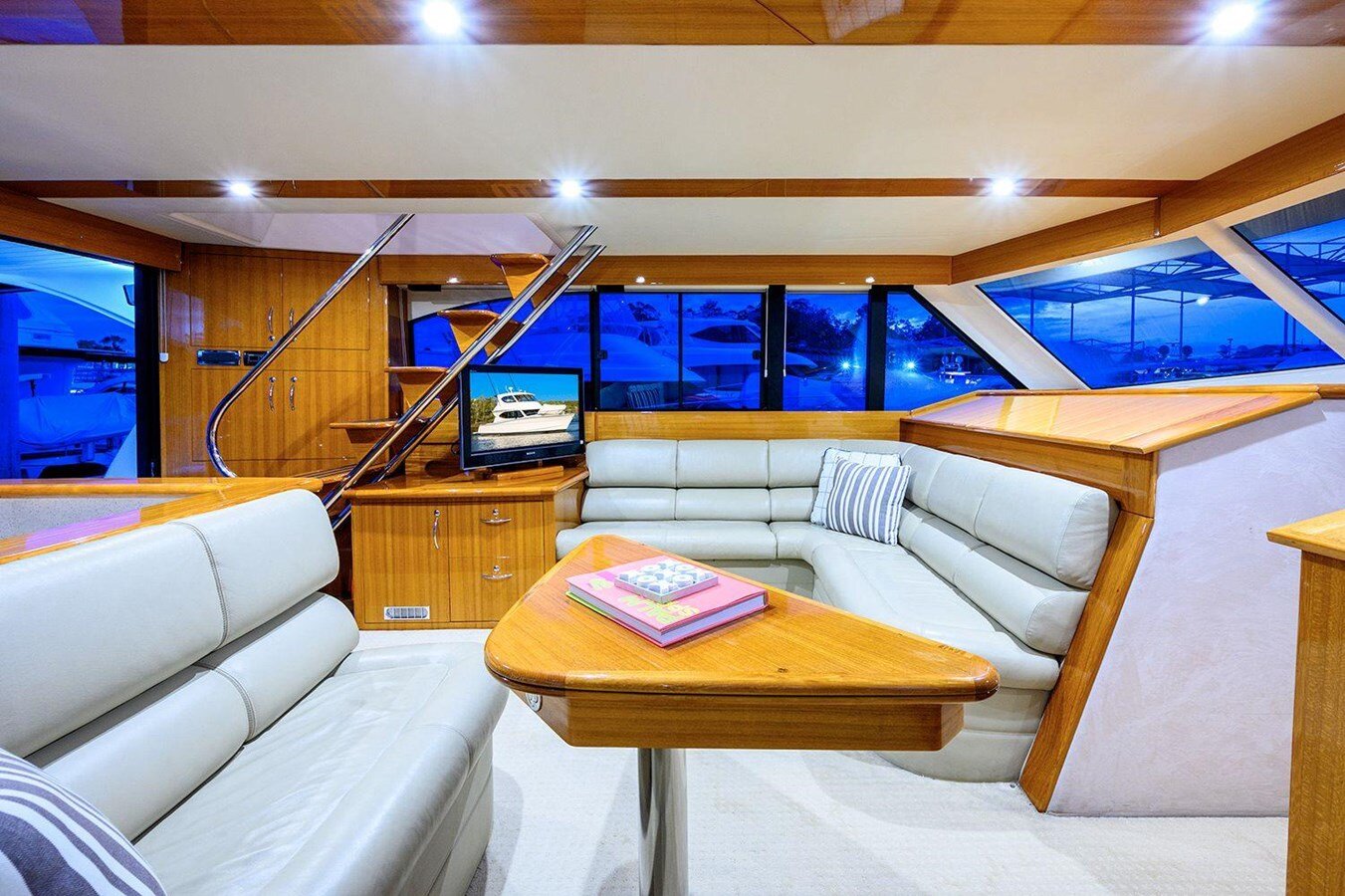 2008-maritimo-55-6-2da371