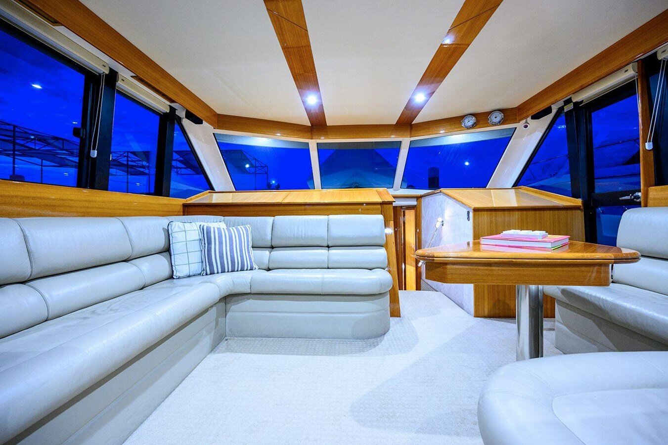 2008-maritimo-55-6-2da371