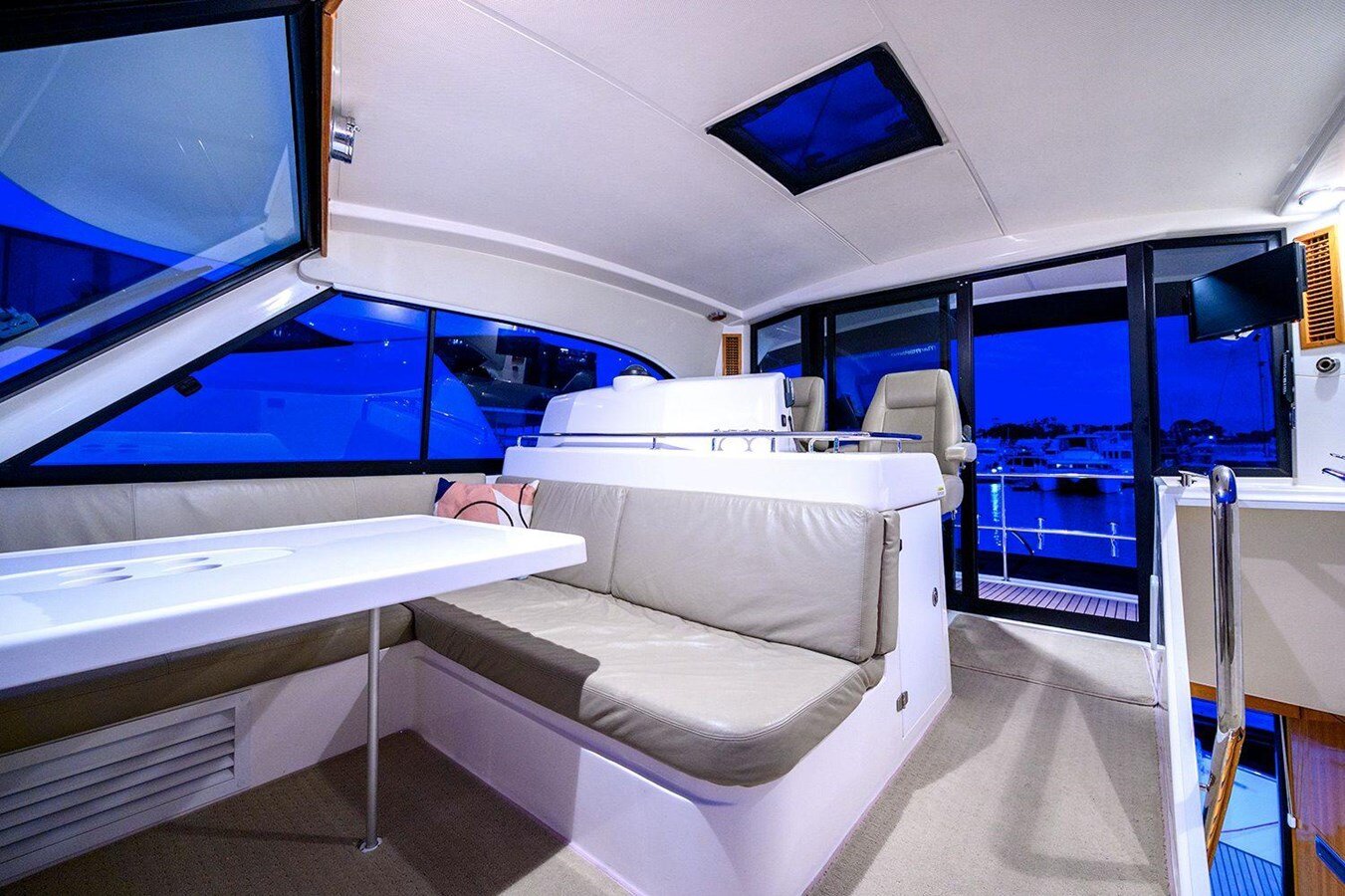 2008-maritimo-55-6-2da371