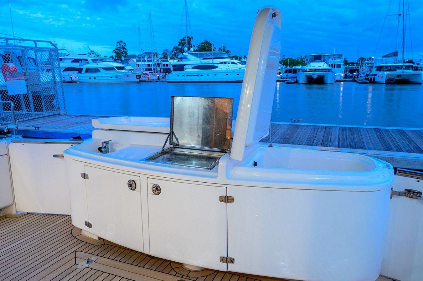 2008-maritimo-55-6-2da371